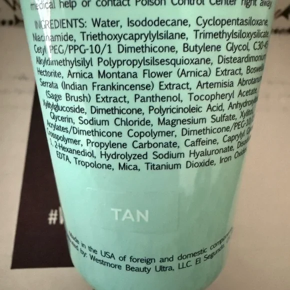 Westmore Beauty Supreme Crème - Complexion Perfector in Tan! Tropical Vacation 🌴 - Picture 2 of 4